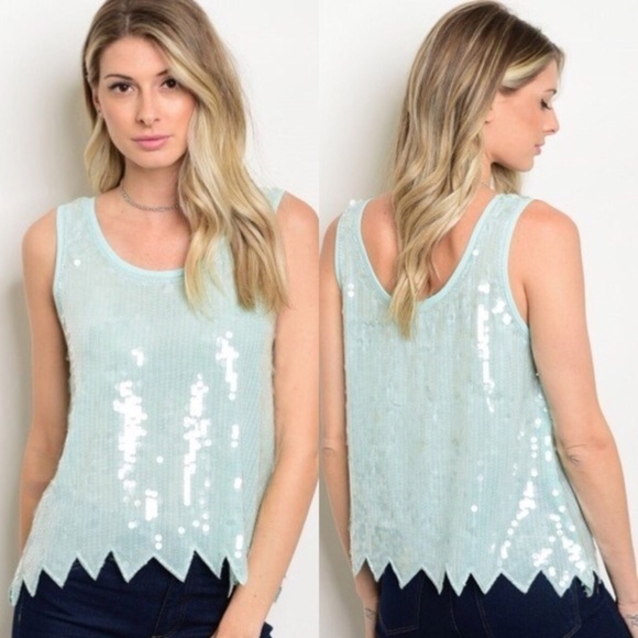 Tops - 🆕Mint Sequin too
